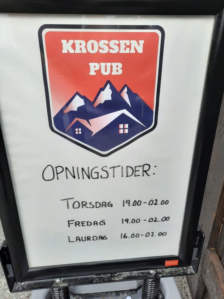Åpningstider Krossen Pub